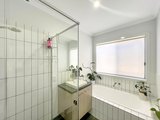 https://images.listonce.com.au/custom/160x/listings/14-vienet-avenue-armstrong-creek-vic-3217/437/01949437_img_05.jpg?CHQAJvYrGko