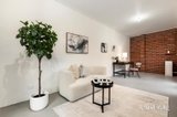 https://images.listonce.com.au/custom/160x/listings/14-wahroongaa-road-murrumbeena-vic-3163/580/01877580_img_14.jpg?hsdfBooKJ5U