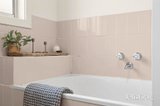 https://images.listonce.com.au/custom/160x/listings/14-walsh-street-malmsbury-vic-3446/064/01775064_img_08.jpg?J2HjGZnuYDU
