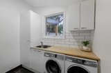 https://images.listonce.com.au/custom/160x/listings/14-weemala-court-greensborough-vic-3088/334/01204334_img_09.jpg?cRgr4WquTOY