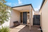 https://images.listonce.com.au/custom/160x/listings/14-westminster-grove-sorrento-vic-3943/926/01880926_img_11.jpg?u_3g5T3InwQ