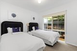 https://images.listonce.com.au/custom/160x/listings/14-whites-way-sorrento-vic-3943/650/01727650_img_13.jpg?y661JiiXR0I