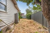 https://images.listonce.com.au/custom/160x/listings/14-whitta-street-sebastopol-vic-3356/426/01943426_img_01.jpg?Hglw7bIIjdA