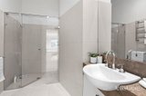 https://images.listonce.com.au/custom/160x/listings/14-willandra-avenue-canterbury-vic-3126/076/01810076_img_14.jpg?XOKOHrdrCm0