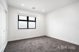 https://images.listonce.com.au/custom/160x/listings/14-wilson-street-macleod-vic-3085/026/01848026_img_05.jpg?fWd8KgrNOhs