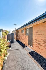 https://images.listonce.com.au/custom/160x/listings/14-wonga-avenue-pascoe-vale-vic-3044/695/01501695_img_11.jpg?otj7JVRVbm8