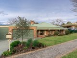 https://images.listonce.com.au/custom/160x/listings/14-yarra-valley-boulevard-chirnside-park-vic-3116/251/01524251_img_19.jpg?wRlzyhEGF-Q