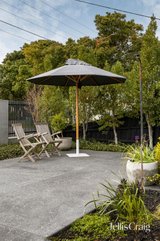 https://images.listonce.com.au/custom/160x/listings/140-beddoe-avenue-bentleigh-east-vic-3165/032/01938032_img_16.jpg?-2TXKs5zeLk