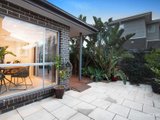 https://images.listonce.com.au/custom/160x/listings/140-blackshaws-road-south-kingsville-vic-3015/566/01202566_img_30.jpg?3BvsJVynLd8