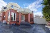 https://images.listonce.com.au/custom/160x/listings/140-collins-street-thornbury-vic-3071/207/01991207_img_03.jpg?Y_euTJxCObw