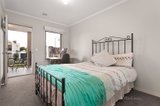 https://images.listonce.com.au/custom/160x/listings/140-gowanbrae-drive-gowanbrae-vic-3043/182/00490182_img_06.jpg?cg9LIepG6yY