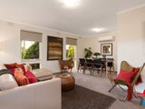 https://images.listonce.com.au/custom/160x/listings/140-hayrick-lane-mooroolbark-vic-3138/656/01524656_img_03.jpg?4Dydppn2DPQ