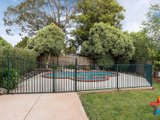 https://images.listonce.com.au/custom/160x/listings/140-hayrick-lane-mooroolbark-vic-3138/656/01524656_img_11.jpg?eZCyaLcChFM