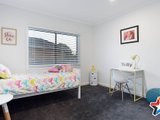 https://images.listonce.com.au/custom/160x/listings/140-longfellow-avenue-mooroolbark-vic-3138/831/01524831_img_12.jpg?JphIRtlmkc4