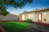 https://images.listonce.com.au/custom/160x/listings/140-raleigh-street-thornbury-vic-3071/990/00504990_img_10.jpg?EkzJ4JLDqJw