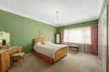 https://images.listonce.com.au/custom/160x/listings/140-severn-street-box-hill-north-vic-3129/482/00752482_img_05.jpg?BatsCIBSGQo