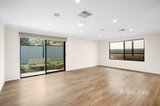 https://images.listonce.com.au/custom/160x/listings/140-shalbury-avenue-eltham-vic-3095/326/01937326_img_04.jpg?cjTUMW_Zz_M