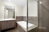 https://images.listonce.com.au/custom/160x/listings/140-shalbury-avenue-eltham-vic-3095/326/01937326_img_09.jpg?8HUQzvayB6Y