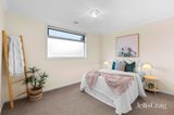 https://images.listonce.com.au/custom/160x/listings/140-wattle-drive-watsonia-vic-3087/960/01921960_img_12.jpg?hvPx1-pISQ4