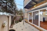 https://images.listonce.com.au/custom/160x/listings/1400-barkly-street-elwood-vic-3184/138/01810138_img_17.jpg?cW1OHNI0hMU