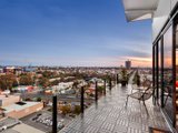 https://images.listonce.com.au/custom/160x/listings/140338-bank-street-south-melbourne-vic-3205/045/01087045_img_04.jpg?20M16IeYsIw