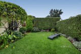 https://images.listonce.com.au/custom/160x/listings/141-briggs-street-mount-waverley-vic-3149/989/01469989_img_11.jpg?dVSKWFrjrtk