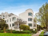 https://images.listonce.com.au/custom/160x/listings/141-graham-street-port-melbourne-vic-3207/543/01793543_img_04.jpg?3jWXM6Oz4LI