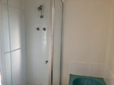 https://images.listonce.com.au/custom/160x/listings/141-high-street-kyneton-vic-3444/006/01702006_img_11.jpg?1b-2B0TwM5A