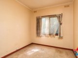 https://images.listonce.com.au/custom/160x/listings/1410-mountain-highway-the-basin-vic-3154/646/01524646_img_09.jpg?oNgJWuIglE8