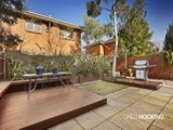 https://images.listonce.com.au/custom/160x/listings/1411-berry-street-yarraville-vic-3013/963/01202963_img_10.jpg?dAzdxbx82zw