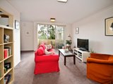 https://images.listonce.com.au/custom/160x/listings/14110-caroline-street-south-yarra-vic-3141/363/01087363_img_02.jpg?YaA9DyCEWPA