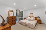 https://images.listonce.com.au/custom/160x/listings/1416-florence-street-blackburn-vic-3130/372/01607372_img_07.jpg?VTkqdKHqj6Q