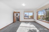 https://images.listonce.com.au/custom/160x/listings/1416-peel-street-north-black-hill-vic-3350/011/01986011_img_02.jpg?ZqxiH3MsRcs