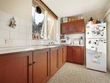 https://images.listonce.com.au/custom/160x/listings/1417-auburn-grove-hawthorn-east-vic-3123/552/01087552_img_03.jpg?1I-CJN0SWp4