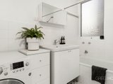 https://images.listonce.com.au/custom/160x/listings/14187-beaconsfield-parade-middle-park-vic-3206/266/01087266_img_08.jpg?i5ORFTid8cU