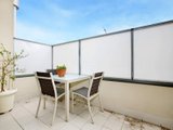 https://images.listonce.com.au/custom/160x/listings/14197-inkerman-street-st-kilda-vic-3182/951/01731951_img_04.jpg?rmYCWAzL-OI