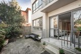 https://images.listonce.com.au/custom/160x/listings/141a-irving-avenue-prahran-vic-3181/382/01413382_img_06.jpg?JO-CPXkJ6hU