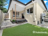 https://images.listonce.com.au/custom/160x/listings/141a-manchester-road-mooroolbark-vic-3138/856/01525856_img_03.jpg?MgBFuxaTCJU