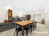 https://images.listonce.com.au/custom/160x/listings/141a-manchester-road-mooroolbark-vic-3138/856/01525856_img_05.jpg?XQT6hzyQZm4