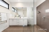 https://images.listonce.com.au/custom/160x/listings/142-albert-street-mount-waverley-vic-3149/218/01863218_img_11.jpg?Ocl6ZwjuL3U