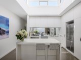 https://images.listonce.com.au/custom/160x/listings/142-brighton-street-richmond-vic-3121/260/00979260_img_04.jpg?ZYxCsw83XTc