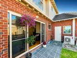 https://images.listonce.com.au/custom/160x/listings/142-bundoran-parade-mont-albert-north-vic-3129/498/01684498_img_10.jpg?U_NPm0ZV0QA