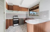 https://images.listonce.com.au/custom/160x/listings/142-hull-road-croydon-vic-3136/929/01654929_img_03.jpg?MAEyrcHHX4U