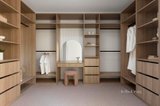 https://images.listonce.com.au/custom/160x/listings/142-london-street-bentleigh-vic-3204/404/01685404_img_11.jpg?eaaNybst1io