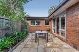 https://images.listonce.com.au/custom/160x/listings/142-lynden-street-camberwell-vic-3124/918/01252918_img_08.jpg?6Aj-ZVrjIZ0