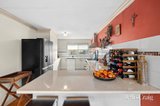 https://images.listonce.com.au/custom/160x/listings/142-mollison-street-malmsbury-vic-3446/272/01970272_img_04.jpg?rpfElcCp1Ho