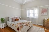 https://images.listonce.com.au/custom/160x/listings/142-mountain-view-road-briar-hill-vic-3088/979/01778979_img_07.jpg?oLVLqIFNeTc