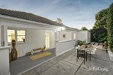https://images.listonce.com.au/custom/160x/listings/142-mountain-view-road-briar-hill-vic-3088/979/01778979_img_13.jpg?qlfOG7RLLvc