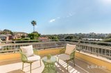 https://images.listonce.com.au/custom/160x/listings/142-north-avenue-strathmore-vic-3041/333/01989333_img_05.jpg?wdPA-UlcHns
