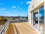 https://images.listonce.com.au/custom/160x/listings/142-north-avenue-strathmore-vic-3041/386/01739386_img_10.jpg?bGk6KPa4UPg